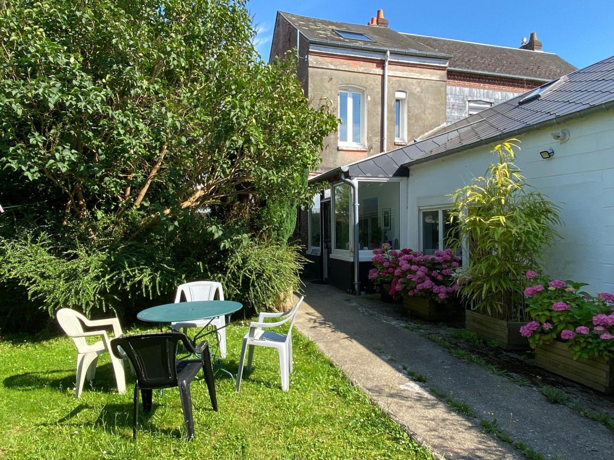 La Chambre Claire Ponts-et-Marais Exterior photo